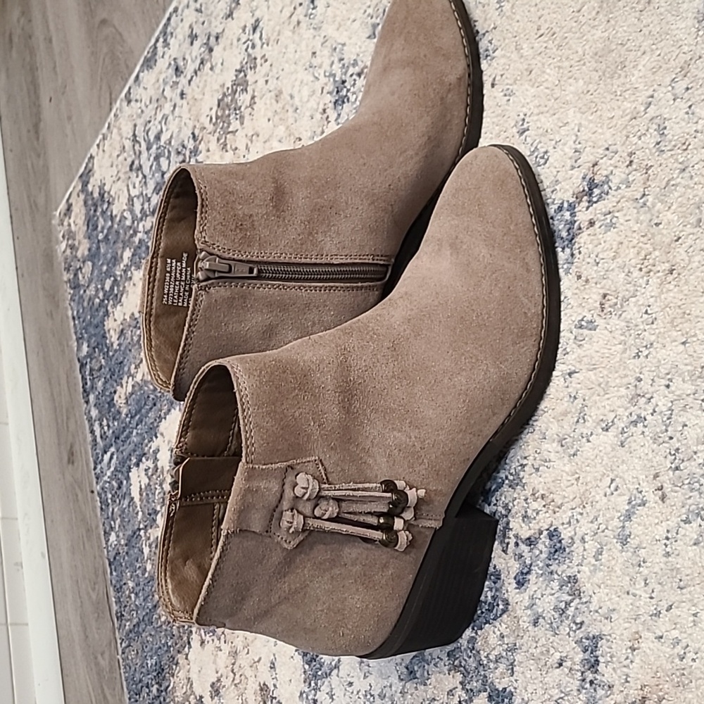 White Mountain Boots - image 4